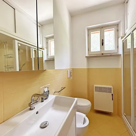 143 - Bianca Quadrilocale A Con Ampio Giardino Aria Condizionata Wifi E Inclusa Nel Prezzo Villa *