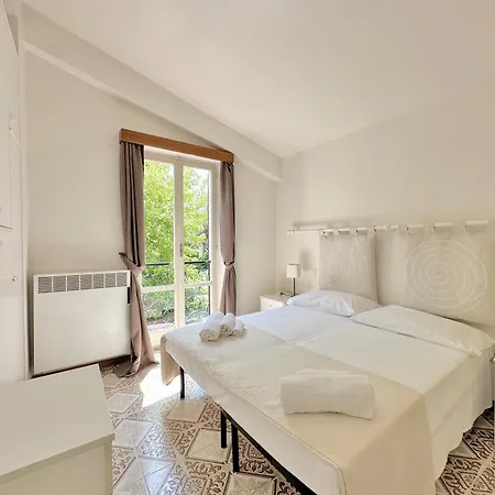 143 - Bianca Quadrilocale A Con Ampio Giardino Aria Condizionata Wifi E Inclusa Nel Prezzo *