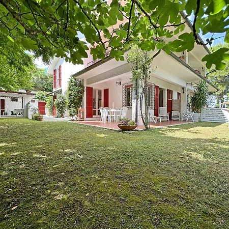Villa 143 - Bianca Quadrilocale A Con Ampio Giardino Aria Condizionata E Wi-fi - Al White Club Inclusa